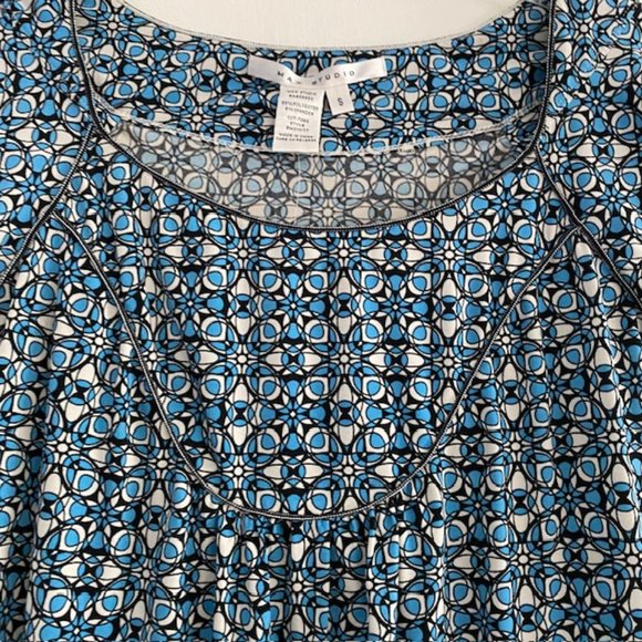 Max Studio Women's MOD Geometric Top - Small, NWT - Picture 7 of 14